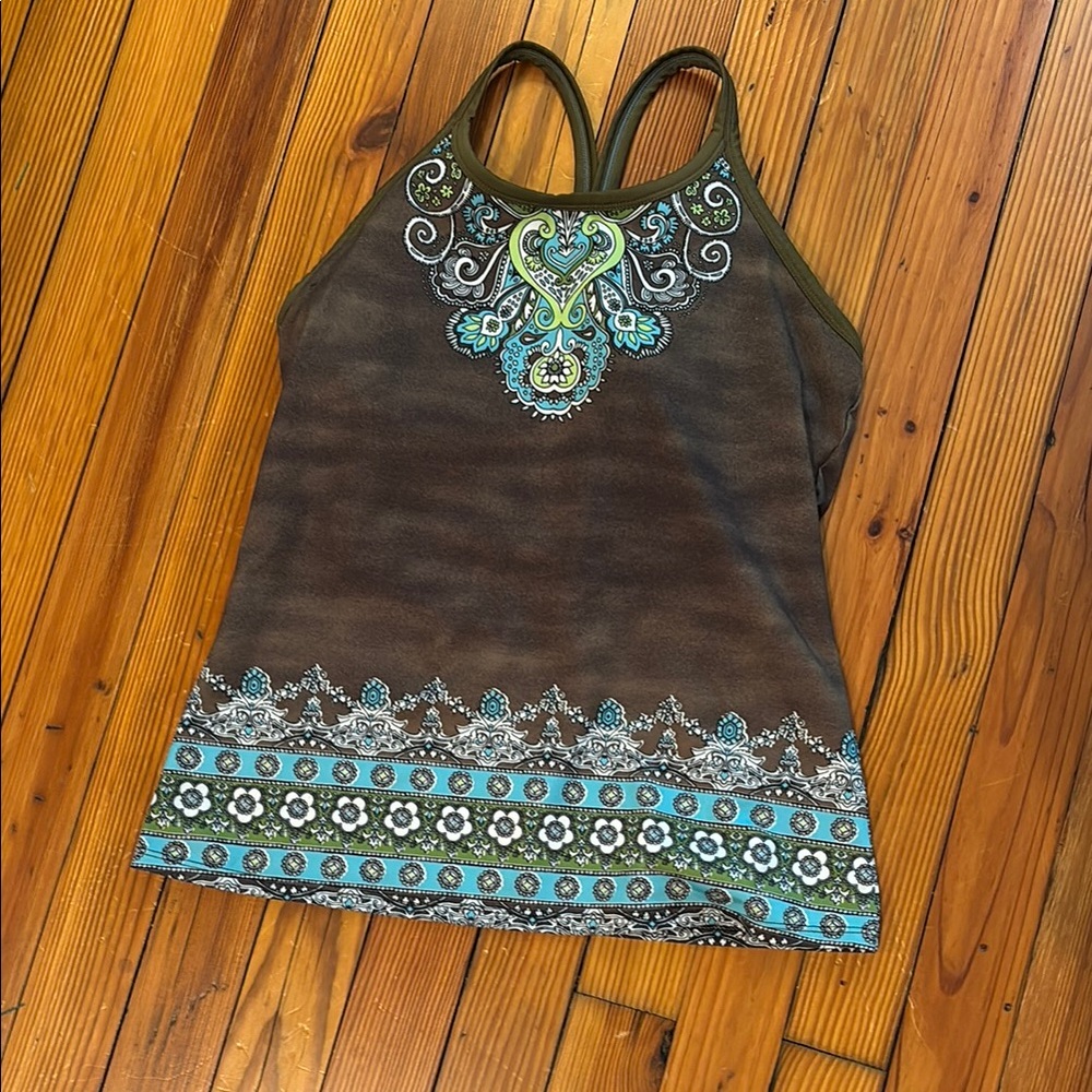 Athleta racer back tank with built in bra